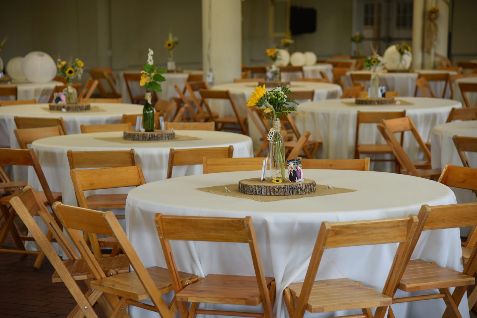 Monet Room: Rustic Set Reception