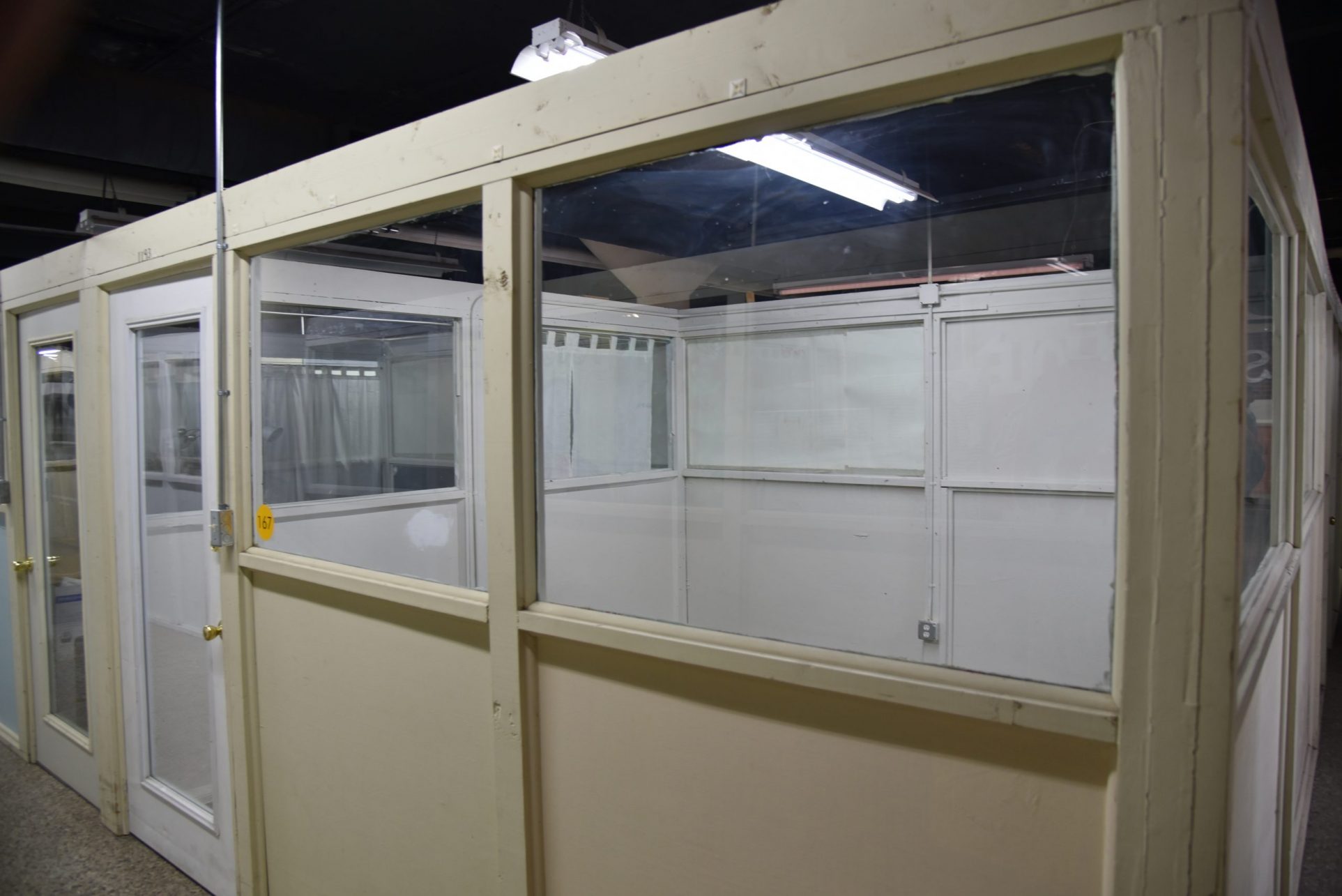 DSC_4790 Empty art studio